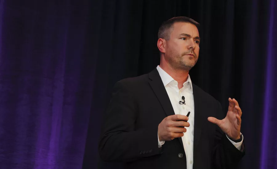 Plant-of-the-Year-presentation-at-FA&M