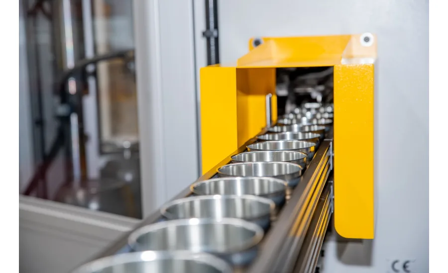 Tins Production LIne, Netherlands -- Hoffmann.jpg