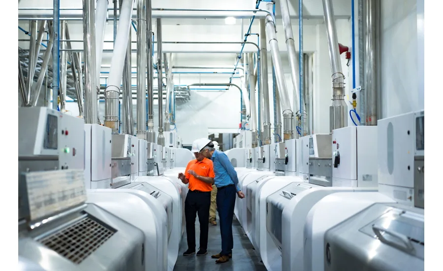Ardent Mills' Dan Dye and Bühler's Johannes Wick discuss the Arrius Integrated Grinding System.jpg