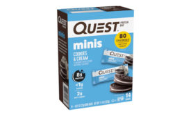 Cookies and cream protein snack bar mini Quest box
