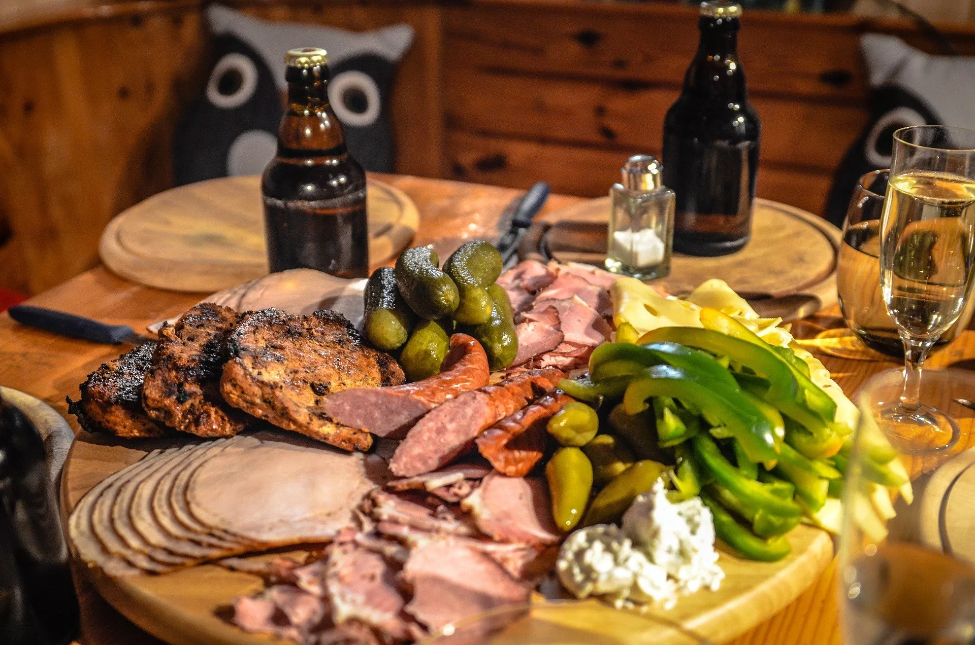 charcuterie-338498_1920.jpg