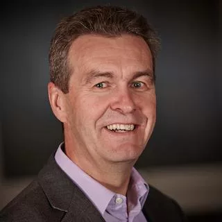 Bob Tilling headshot.jpg