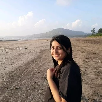 Shreya Bhute.jpg