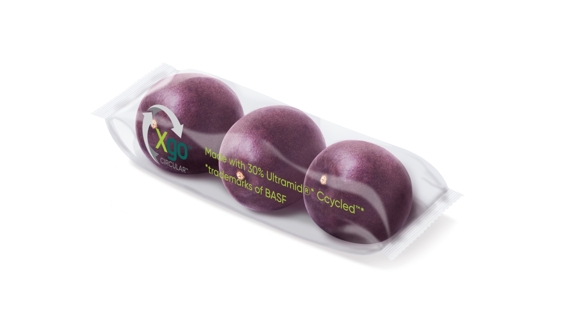 Passion fruit in Xgo translucent packaging