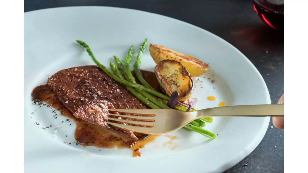 Cultivated thin-cut steak by Aleph Farms