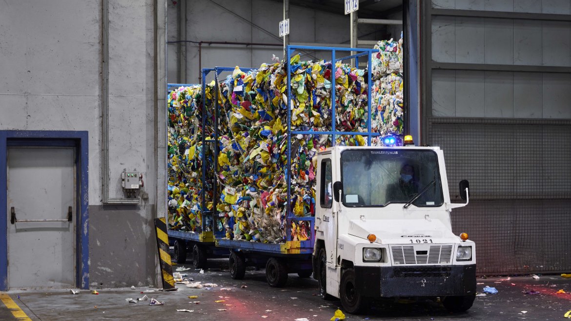 A truck hauling packaging waste
