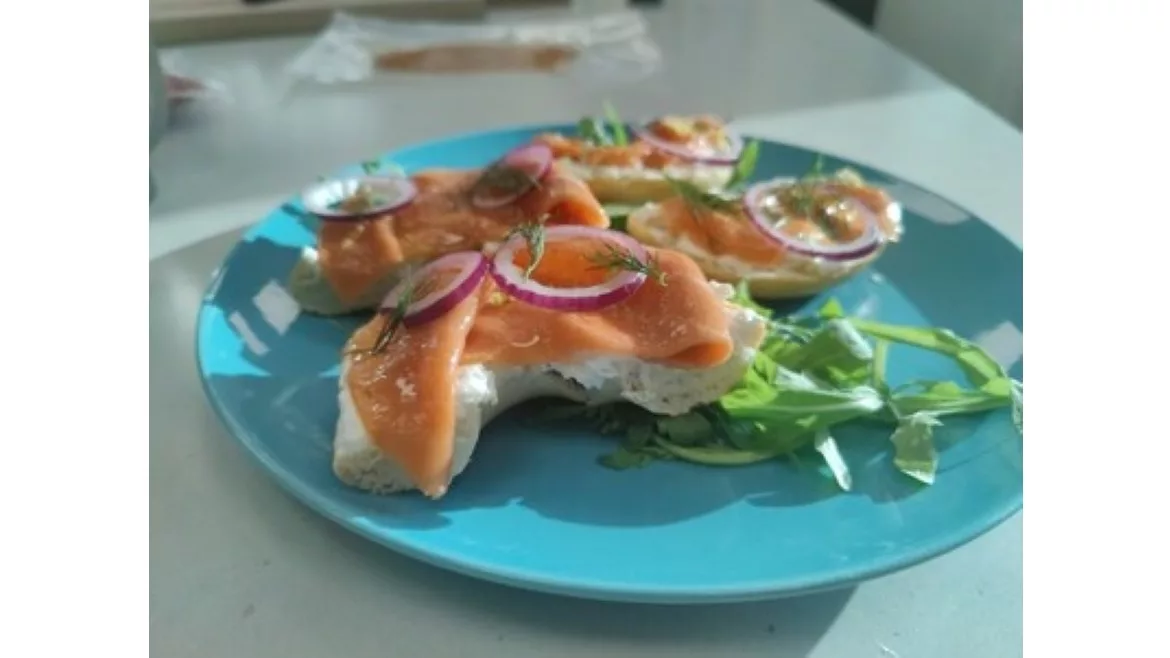 SimpliiGood Spirulina Smoked Salmon