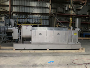 Dewatering screw press