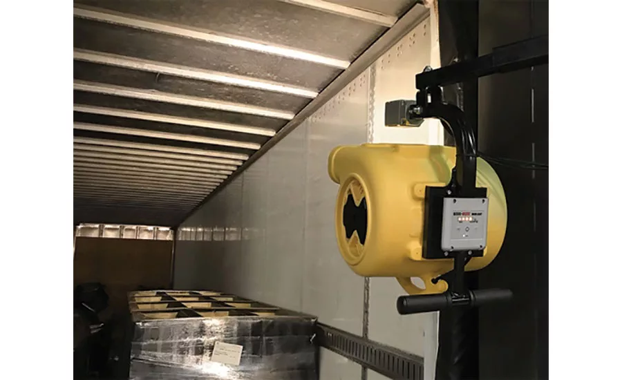 wall-mounted fan/light