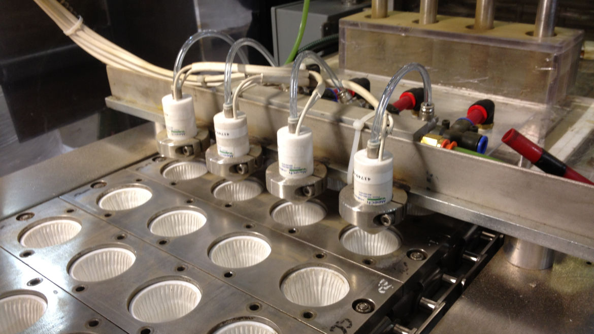 Static neutralization on coffee pods