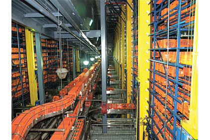 cranes crates high capacity bay
