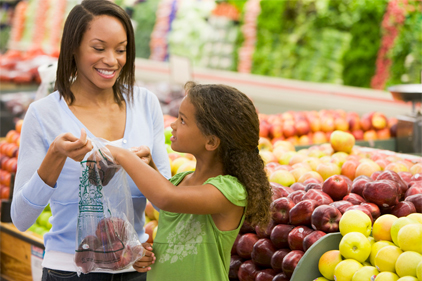 Women see little role for federal government in guiding product choices or healthy decisions