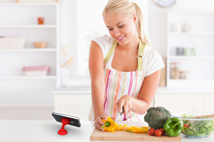Millennial moms use mobile tech in the kitchen