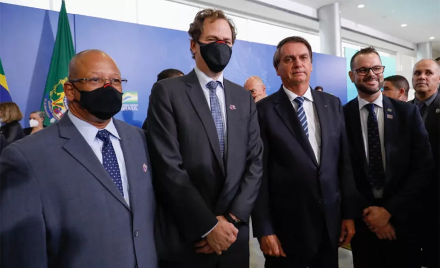 John Lopes, Forever Oceans president, Brazil; Bill Bien, Forever Oceans CEO; Brazilian President Jair Bolsonaro