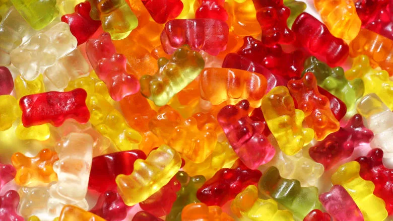 Liquid sugar process filtration